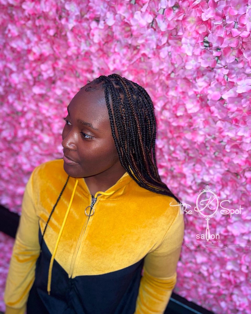 TheKSpot_'s tweet photo. 😍Knotless braids with a braided heart!
Book Your Appointment Today!
At The K Spot✨

#knotlessbraids #knotless #neatbraids  #knotlessbraidsmd #braider #hairstylist #protectivestyle #knotlessboxbraids #neatbraids #braidstyle #boxbraidstyles #braidseason #braidstylist https://t.co/rMkHod2CoG