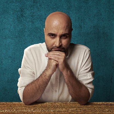 DELLALY5's tweet photo. @k7ybnd99 @beINSPORTS هذا الحيوان الاليف خصو عظم https://t.co/xzphUH4P3S