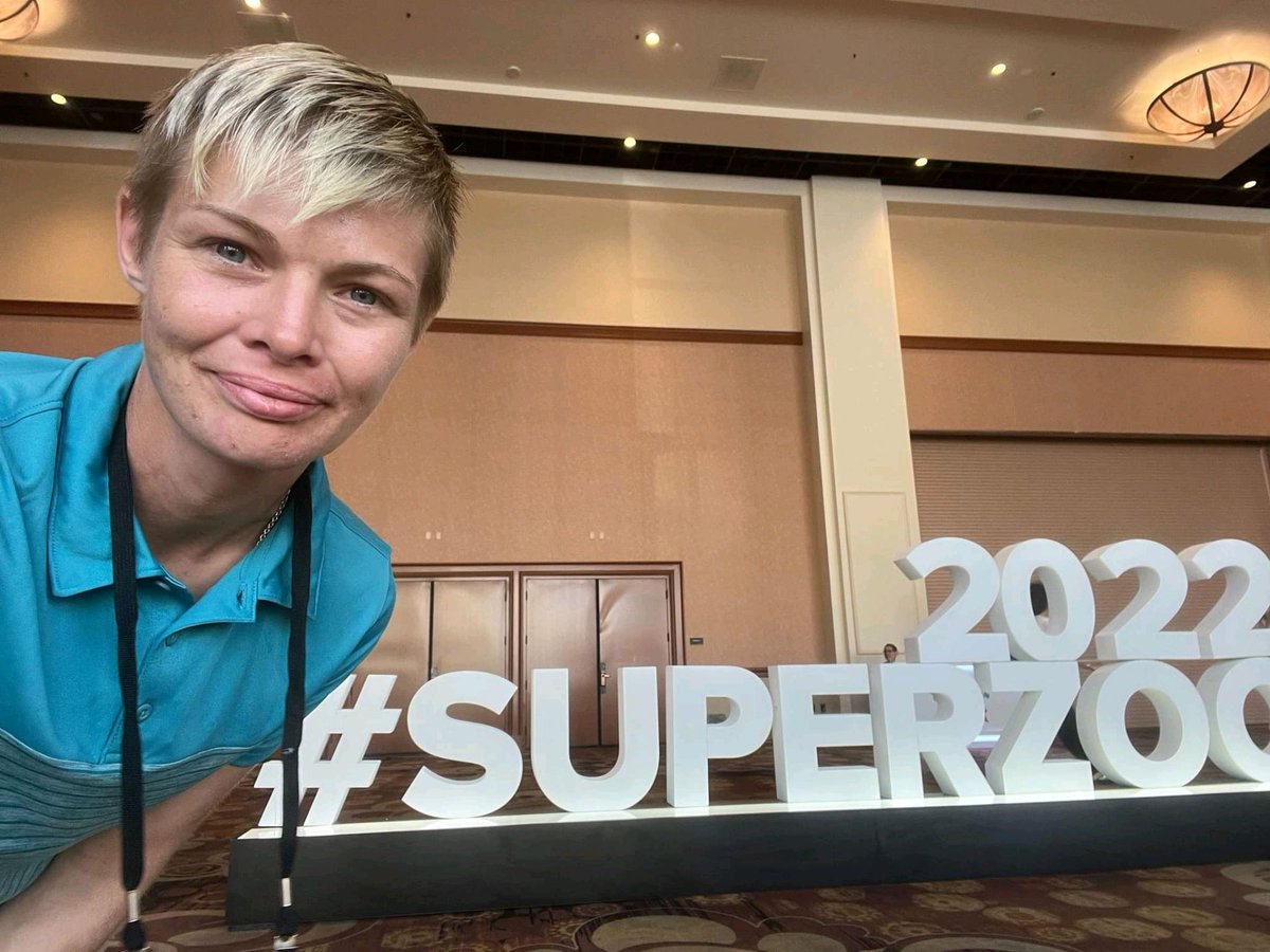 turtlecowsllc's tweet photo. You can definitely see the excitement our lovely Alisha had to have arrived at Superzoo! We've had the absolute pleasure of meeting so many of you recently, and we couldn't be happier about it. :) https://t.co/o4pwWUyWoq