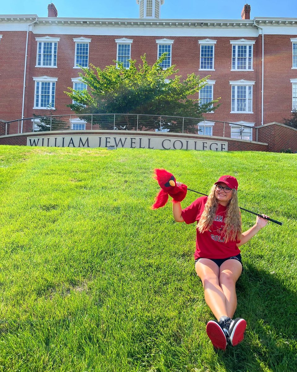 BrylieEllis's tweet photo. Super excited and grateful to be verbally committed to William Jewell!!! I am looking forward to what my future brings!! Thank you to everyone who has shaped me to be the athlete I am today!! Go Cardinals!! ❤️⛳️🤍 #golf #williamjewell https://t.co/RMCu1mpGPq