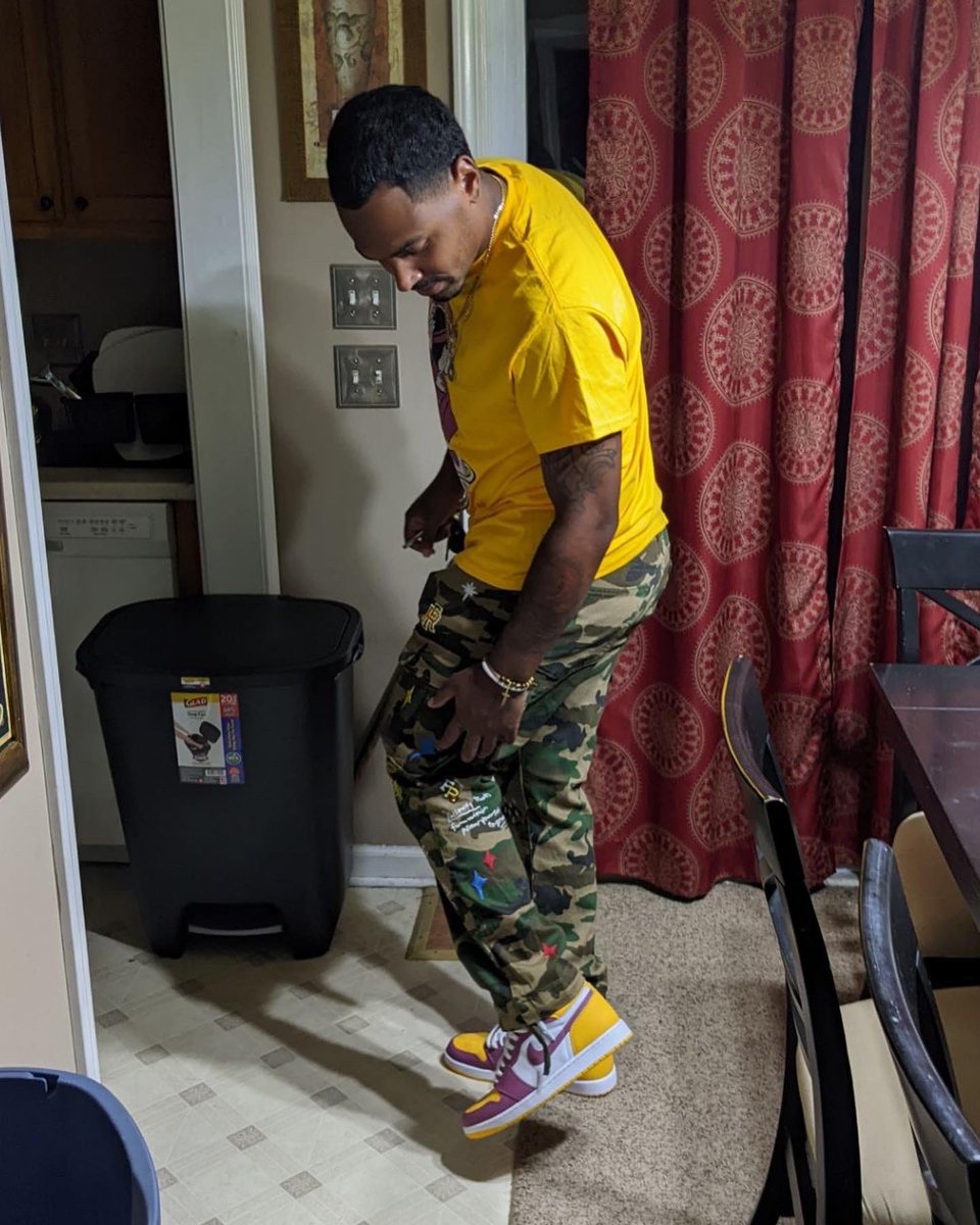 I see through that 🧢 sh*t, cut it out