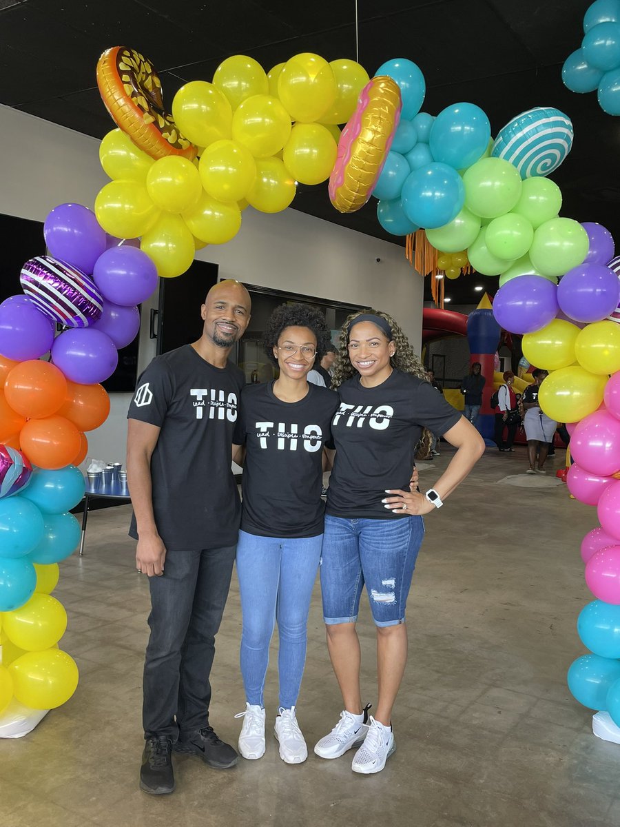 SonjaBowman's tweet photo. Happy Sweet 16th Anniversary to our Trinity Harvest Church family! May God continue to bless us with many more amazing ministry years to come!! #THCconnects #Sweet16 ๐ญ๐๐ฌ https://t.co/vc7LTHi18E