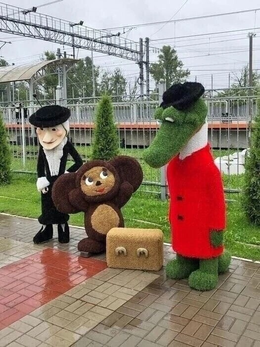 ehbymuY80nTJqxe's tweet photo. Ж.д станция Чудово. Новгородская обл. Чудо в Чудово.😊 https://t.co/fTCdJGhE93