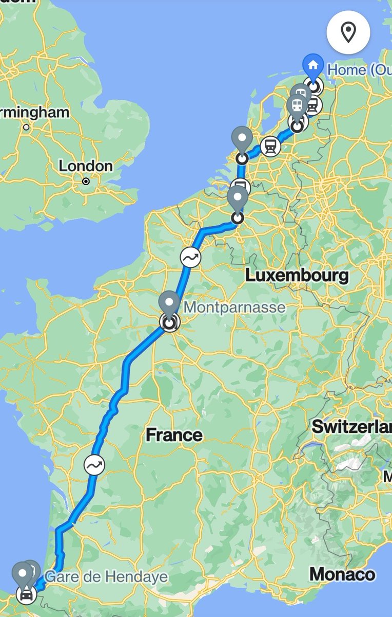 KRehlmeyer's tweet photo. 7 connections, 14 hrs, 346 km, and a very straight (&amp; carbon friendly✨) travel route later:
#DONOSTIA HERE WE ARE!

Attending my second international conference #ECSA59 https://t.co/wkpXh9FNJN