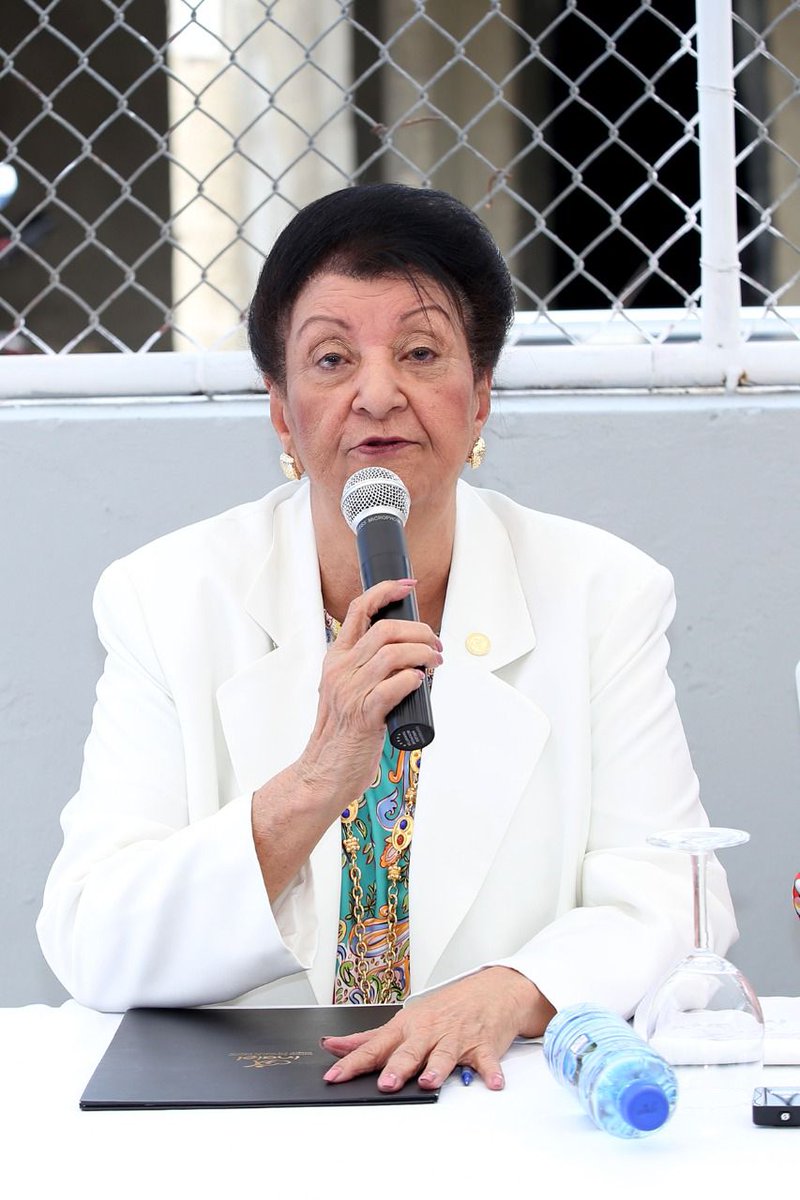 NoticiasRNN's tweet photo. Directora @INAIPIRD  garantiza a padres de niño fallecido que se establecerán responsabilidades
https://t.co/HMberNGECs
#NoticiasRNN #Inaipi #Muerte #Niño #Establecer #Responsabilidad https://t.co/MrlO5Rh87i