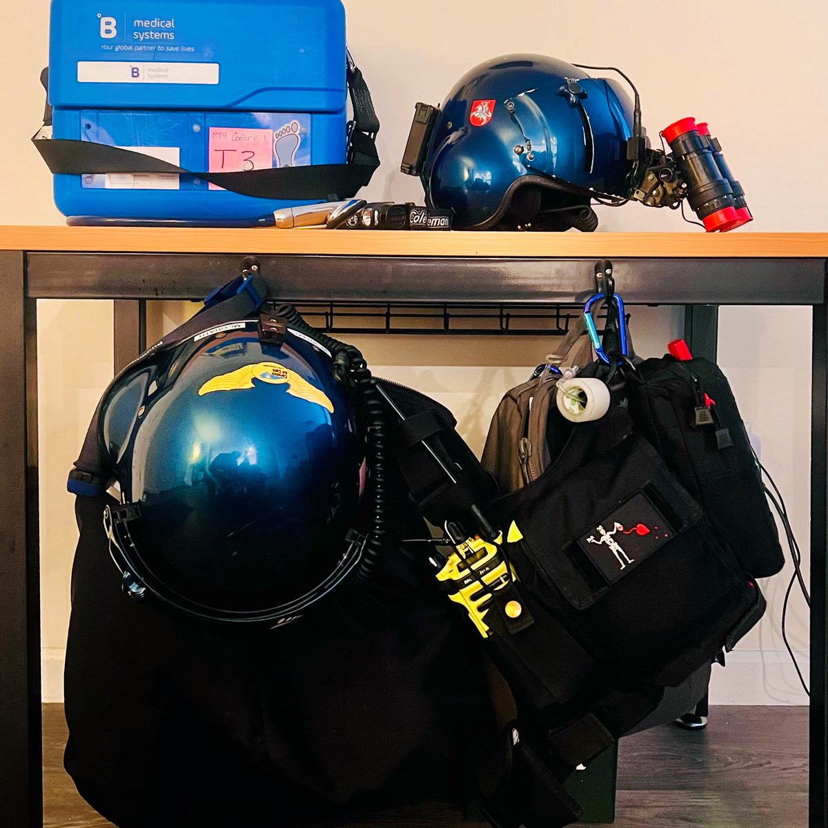 UNCAirCare's tweet photo. Setting up for night shift. Always here 24/7/365 for those who need us!
#airrescue #medevac #healthcare #criticalcare #laborday #avgeek #uncaircare #carolinaaircare #onegreatteam #nightwatch #nightwatchnation
@BMedicalSystems @motorolaUS @ConterraInc @UNC_Health_Care https://t.co/QR3GChiX7j