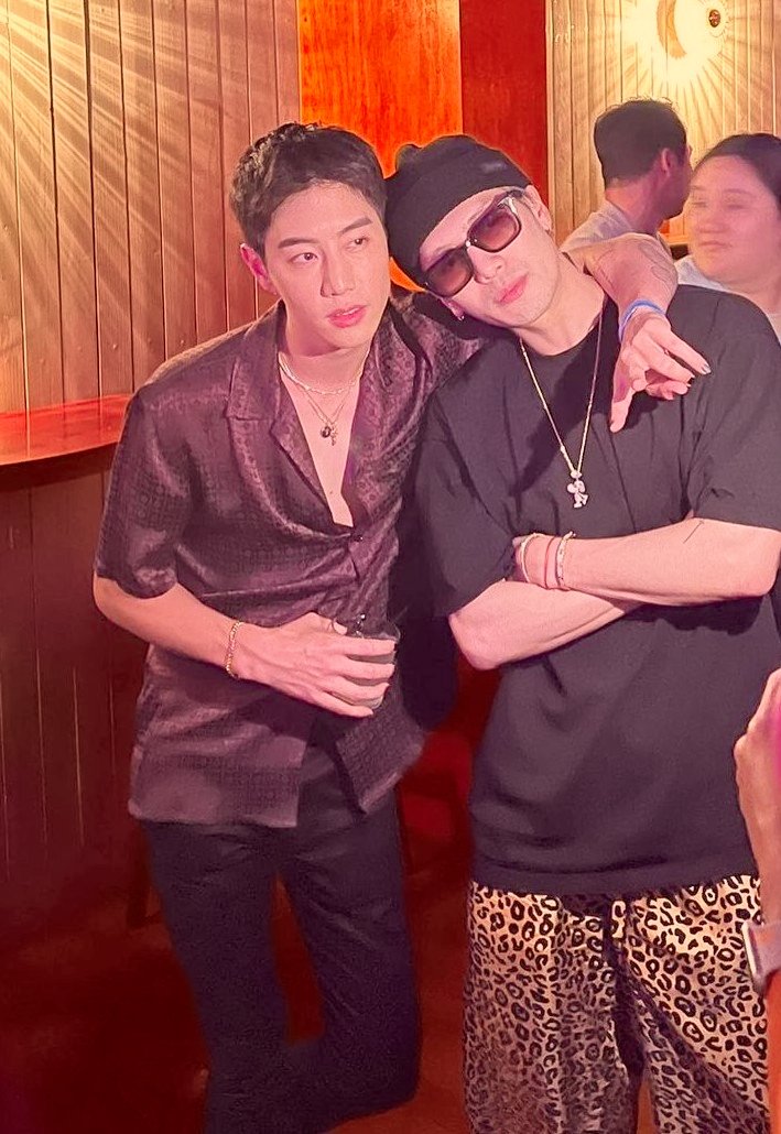 sanittri2509's tweet photo. มาร์ค&amp;แจ็คสัน🐊👑
#MarkTuan @marktuan 
#JacksonWang @JacksonWang852 
#GOT7 #IGOT7 @GOT7 https://t.co/BH9zrrXcoh