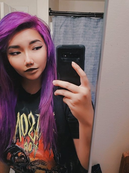 I'm gonna take nudes today 🤠 https://t.co/QM7YTgNeL0