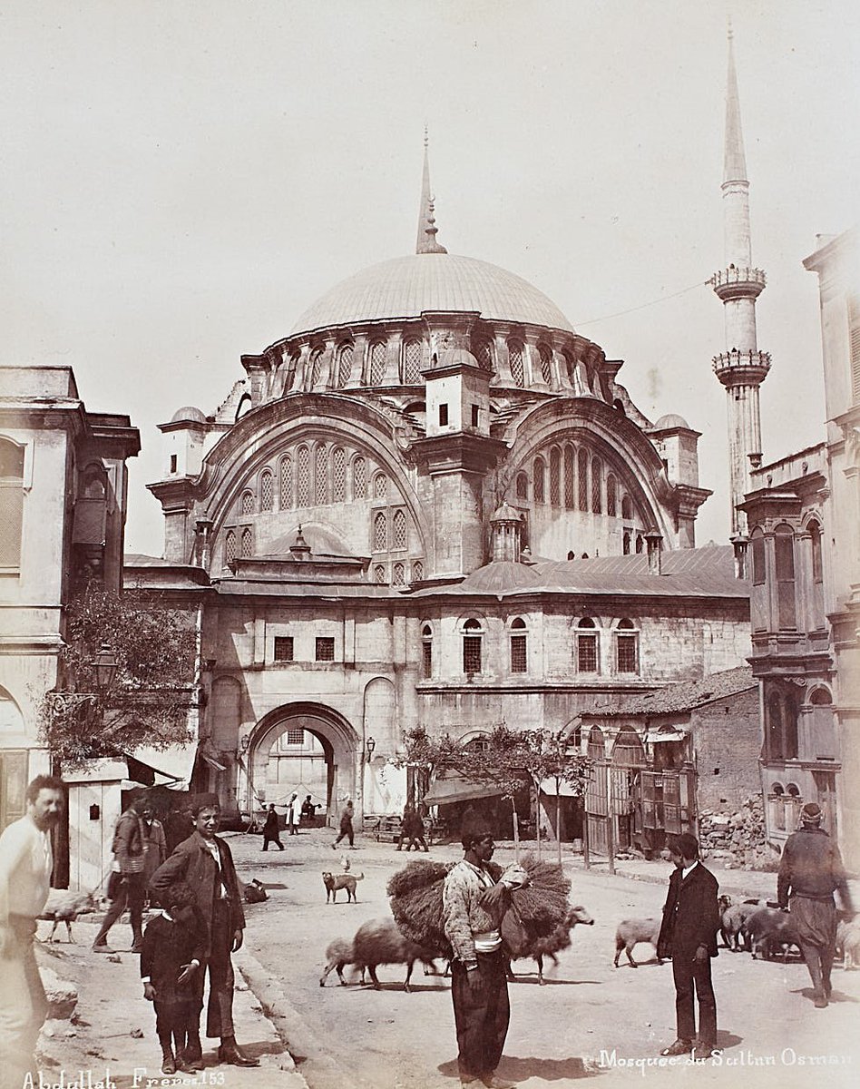 _bookarchive's tweet photo. Nuruosmaniye Camii https://t.co/NuF6OQlpbb