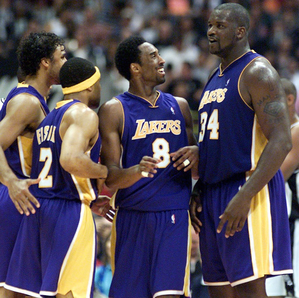 ThrowbackHoops's tweet photo. This was peak Lakers https://t.co/sL6mLdFO5V
