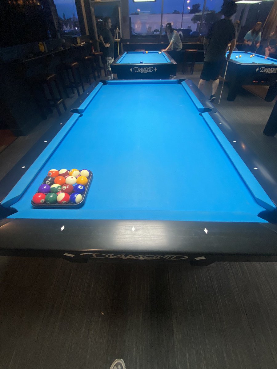 dreadxscott's tweet photo. no way they made iMessage 8 ball a real thing https://t.co/Zl3pn50deH