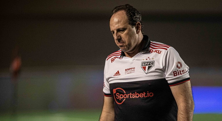 Ferraresi, Welington e Gabriel Neves ganham novos números no São Paulo;  confira