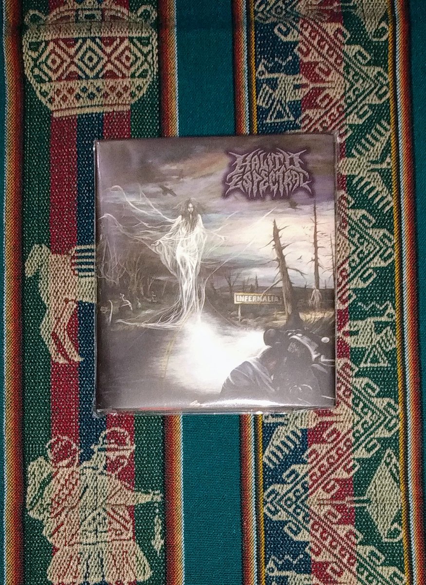 Hálito Espectral es un dúo formado en 2020. Gonzalo Giuliano (bajo, guitarra y programaciones) tocó en Devastación, mientras que Hernán Surur (voz, teclados) forma parte de la banda Redrum, de Bariloche. El sello Exterminio Producciones de Bolivia editó su primer CD, Infernalia.