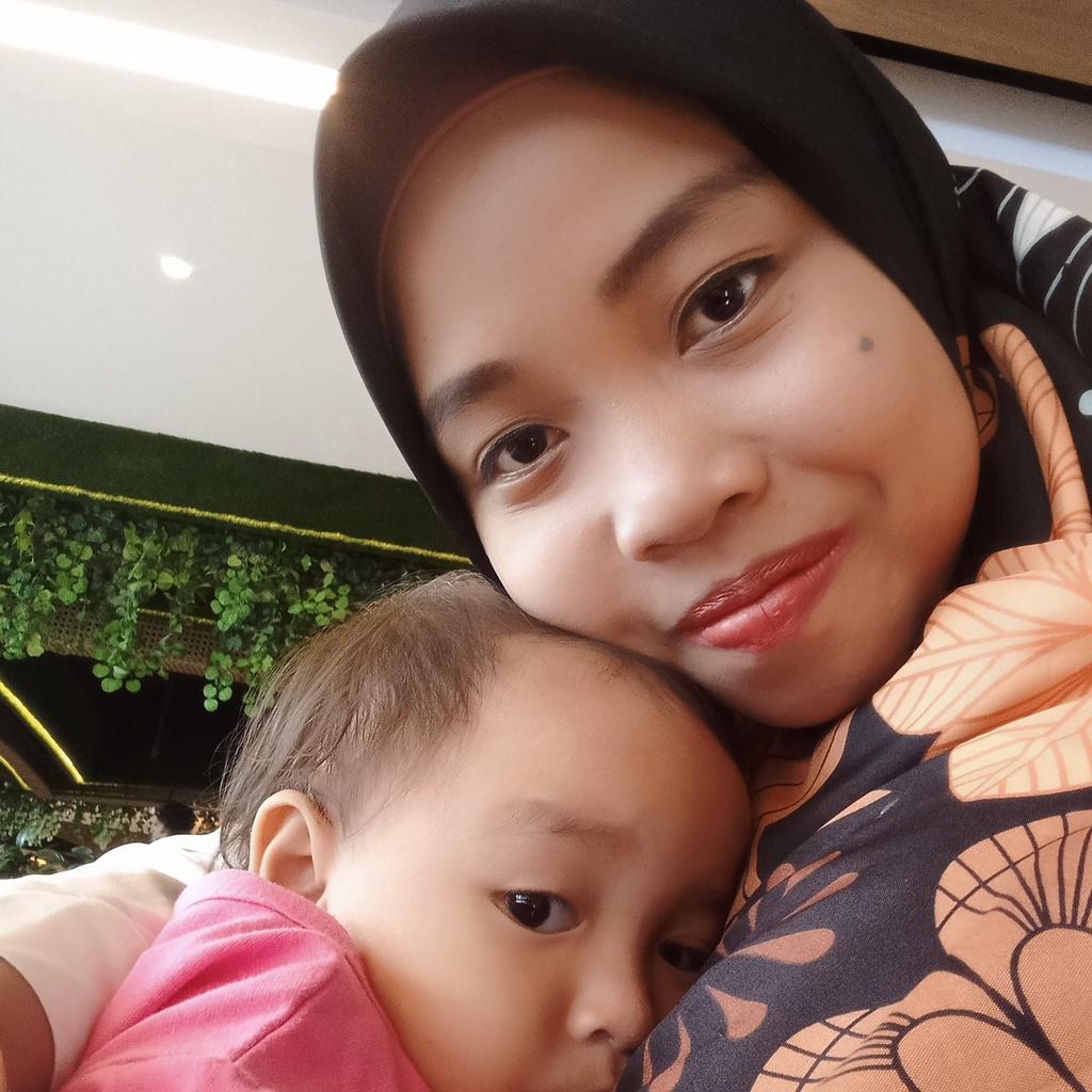 sitiminozz's tweet photo. #FotoProfilBaru https://t.co/IhjcEgHVGj