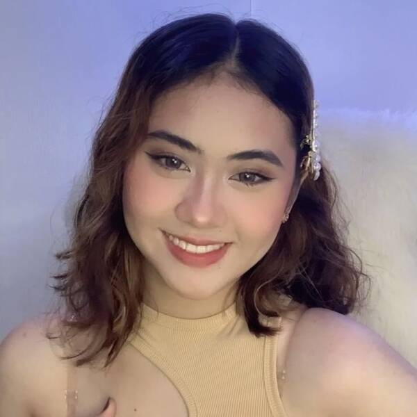 mayyyya22's tweet photo. ᴿᴹ•🎨𝚃𝙰𝚂𝙷𝙰🎖🤎🐔☻🍑🧅 is streaming in Uplive right now with amazing content, Dont miss out your chance to hang out with hosts!https://t.co/5EZznrBRSc https://t.co/TBQls1hftg