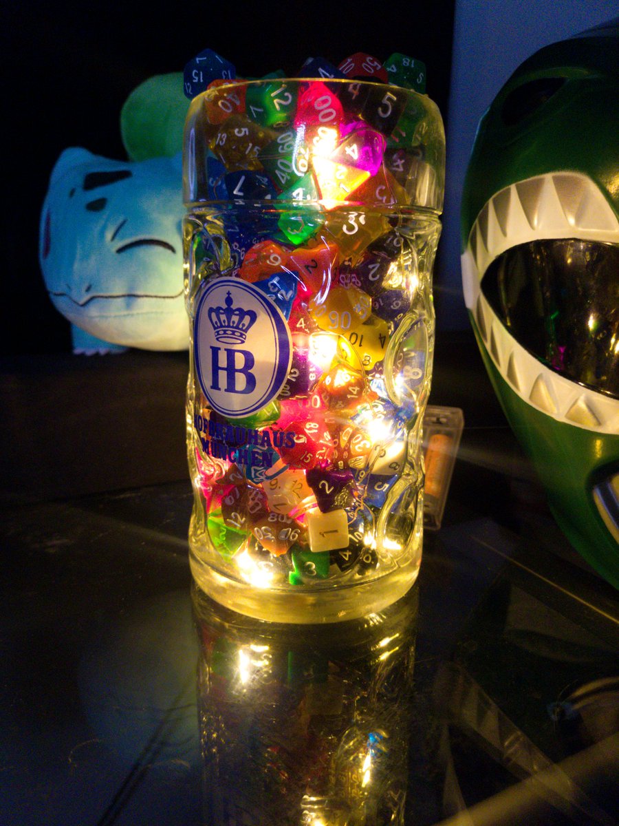 Tyr_Rex_'s tweet photo. The little LED lights really made these dice pop. Can you guess how many dice are here? Do I have more dice than you @Nika_Howard @TheMikeBachmann @TimLanning @JenniferCheek @thriftynerd @DnDPodcast 

#dndislife #rollinitiative #onethousanddamage https://t.co/qNGwXwRsSx