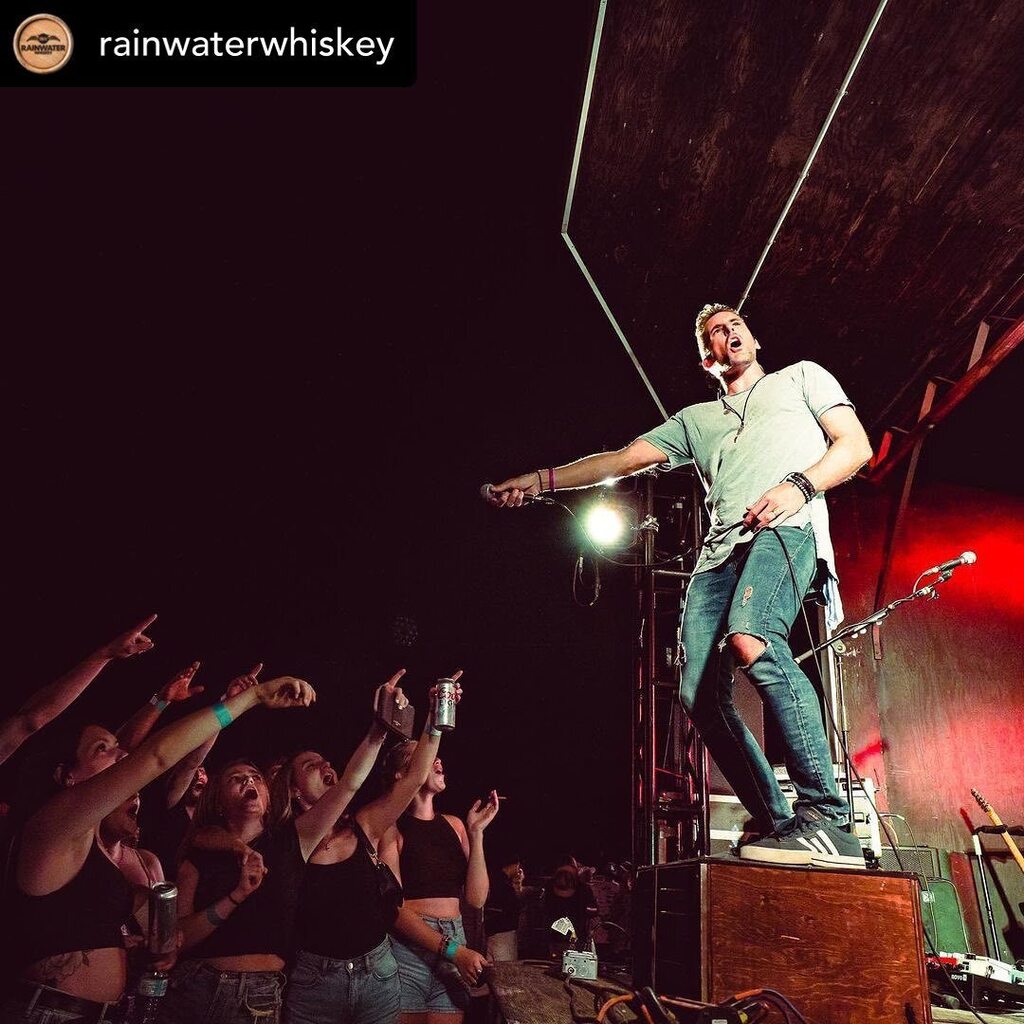 andydrumsdotcom's tweet photo. Tonight, well actually right now… • @rainwaterwhiskey @expobromefair I hope y’all bring your singing voices this Sunday! 🎤

We’re stoked to finally be heading your way! This show has been 3 years in the making so we hope to see you there!

It’s gonna… https://t.co/ySWXGfjCaQ https://t.co/zqVg1mrB0F
