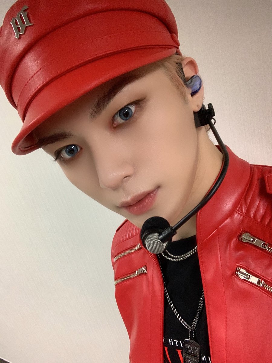OmegaX_official's tweet photo. [📸] 

💚HAPPY FOR X DAY💚

#OMEGA_X #오메가엑스
#HAPPY_FOR_X_DAY
#1ST_ANNIVERSARY https://t.co/9wuxscUELt