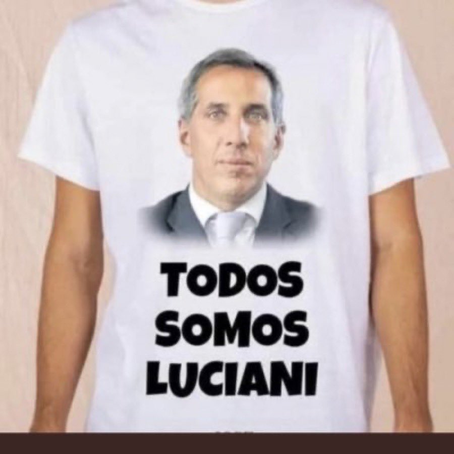 siviole's tweet image. #TodosConLuciani