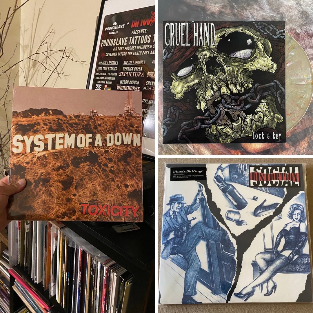 Podioslave's tweet photo. A better late than never #SundaySpins
#SystemOfADown #cruelhand #socialdistortion #vinyl #vinylnerd https://t.co/hG8RPVX486