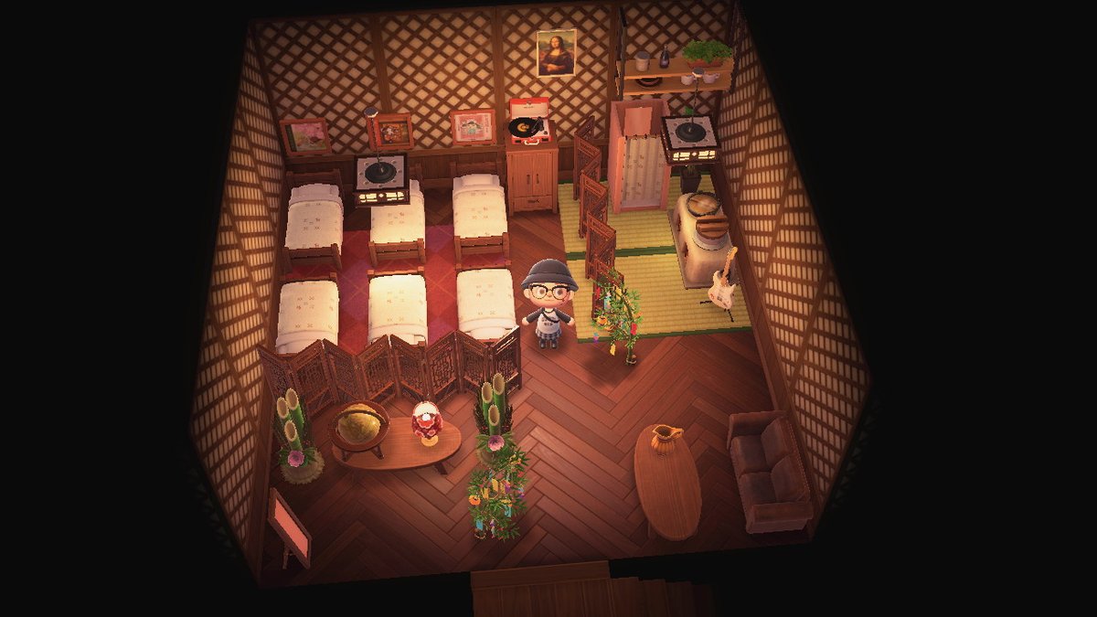 twisteryoffical's tweet photo. 2 Best Friends, 2 HeadLeaders, 1 School #AnimalCrossing #ACNH #NintendoSwitch #CAMPCROSSING https://t.co/BVb3spY3by