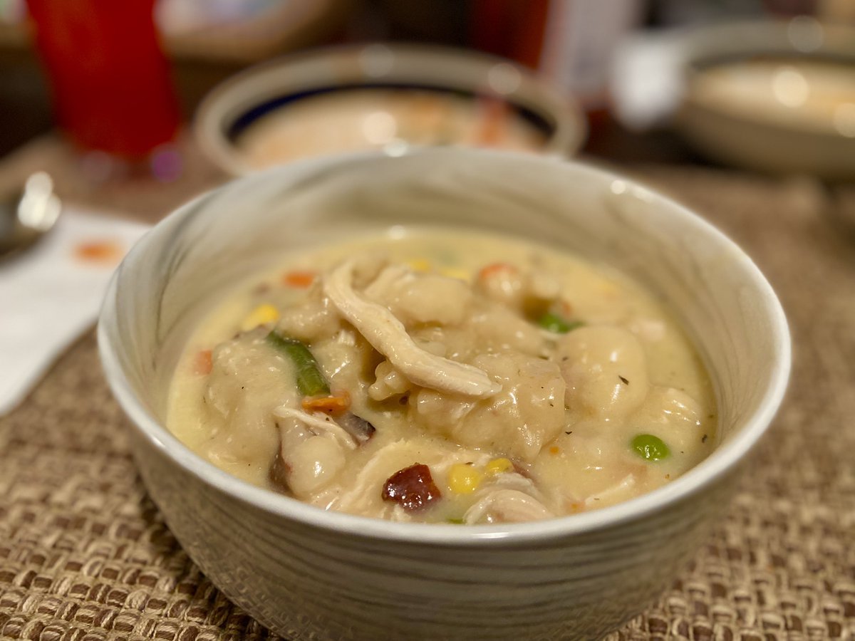 IJustDontLikeU_'s tweet photo. Chicken and dumpling soup with smoked bacon! #comfortfood #itfeelslikefall #crockpotmeals https://t.co/ZZg5K1WuAJ