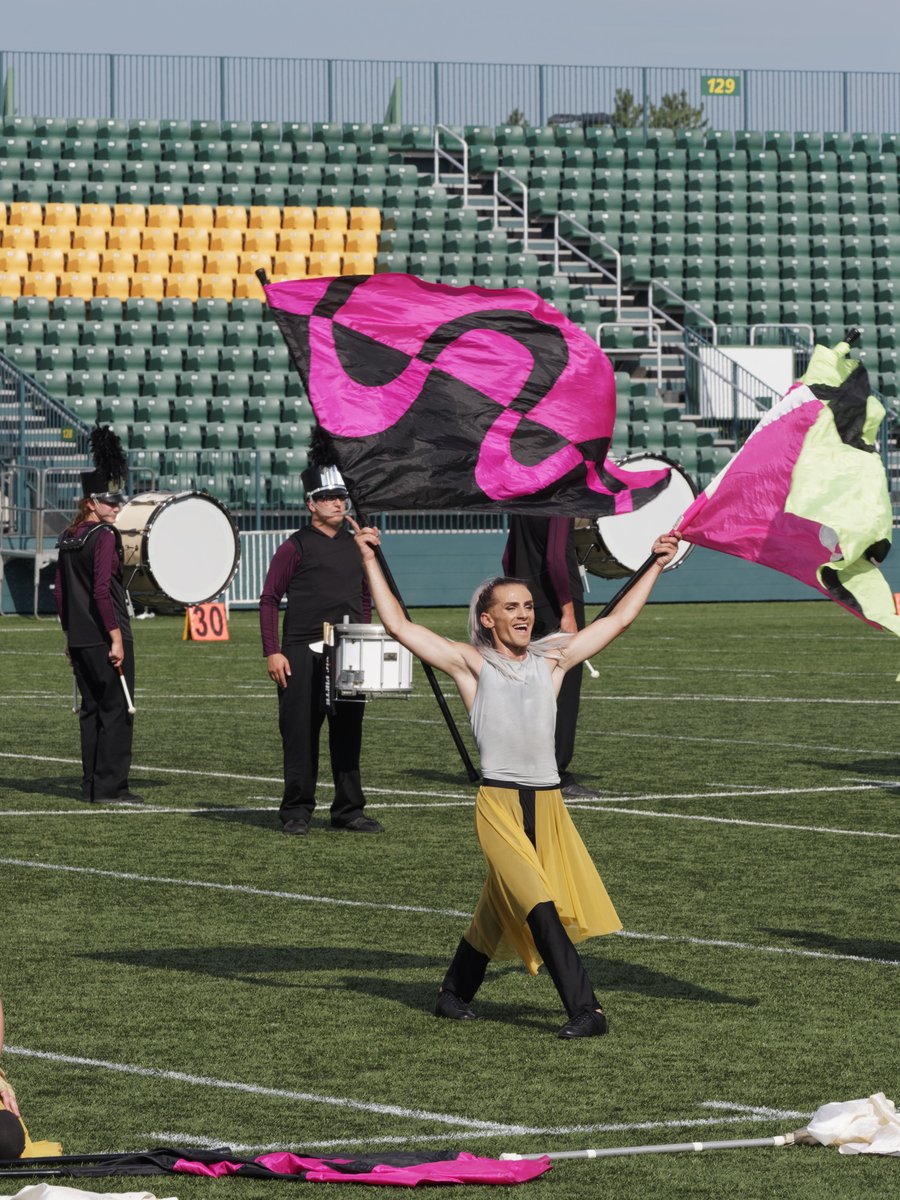 BuffaloEuph's tweet photo. Time to start a thread with a few of my @DCACorps Prelims action shots.  The first corps up is @ColumbusSaints. https://t.co/LfB9csNEeQ