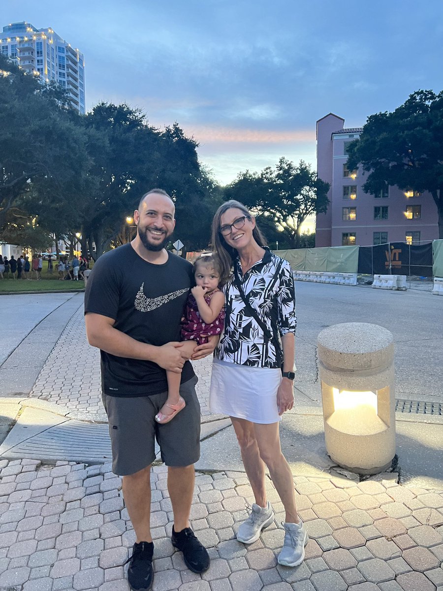 munif_jaafar's tweet photo. @CathieDWood it was great bumping into you just now in St Pete! By the way, you have the same birthday as one of my daughters Jannah! Small world! Would love to stay in touch! https://t.co/yTv57bc2eH