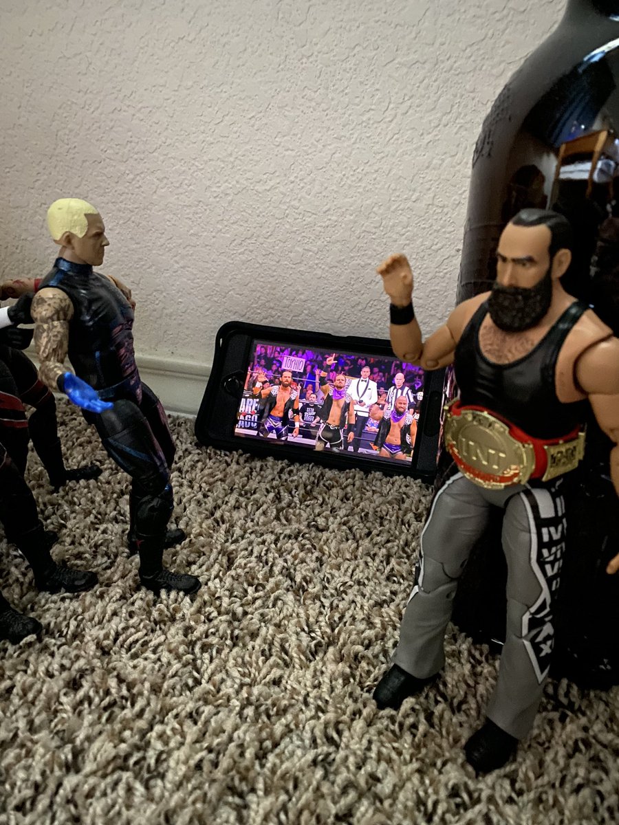 GundersonNathan's tweet photo. @RingsideC @thunderrosa22 @CMPunk @AEWbyJazwares @AEWonTV @AEW @Jazwares #RSCALLOUT a Natural trifecta and Brodie Lee lets go https://t.co/Grms8gQSw5