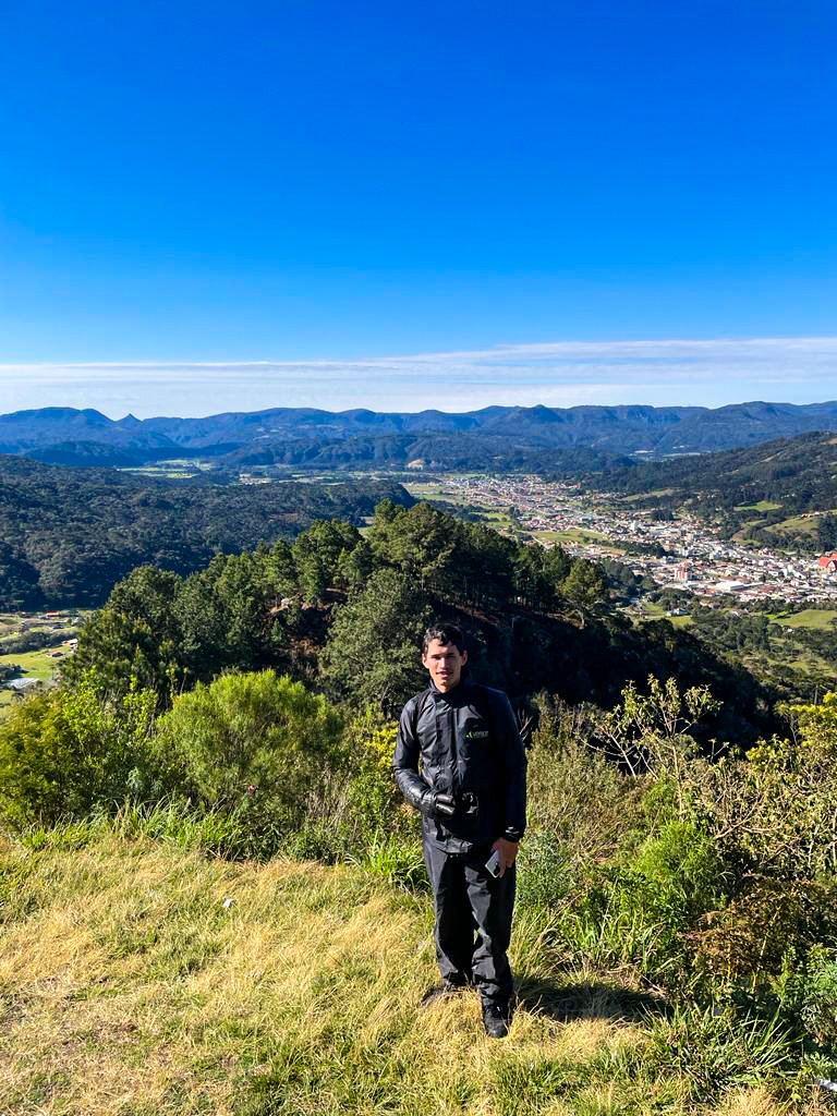 _brianluiz_'s tweet photo. Primeira viagem de muitas ❤️❤️
Uma nova paixão, viajar sobre duas rodas ❤️❤️ https://t.co/n0uy9chpVt