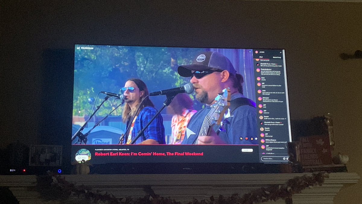 j_dub1974's tweet photo. A little Cody Canada and the Departed, playing only the “old” stuff, as they open for Robert Earl Keen’s last show. So thankful the show is live in Mandolin. #REK https://t.co/l2ta0KDPWz