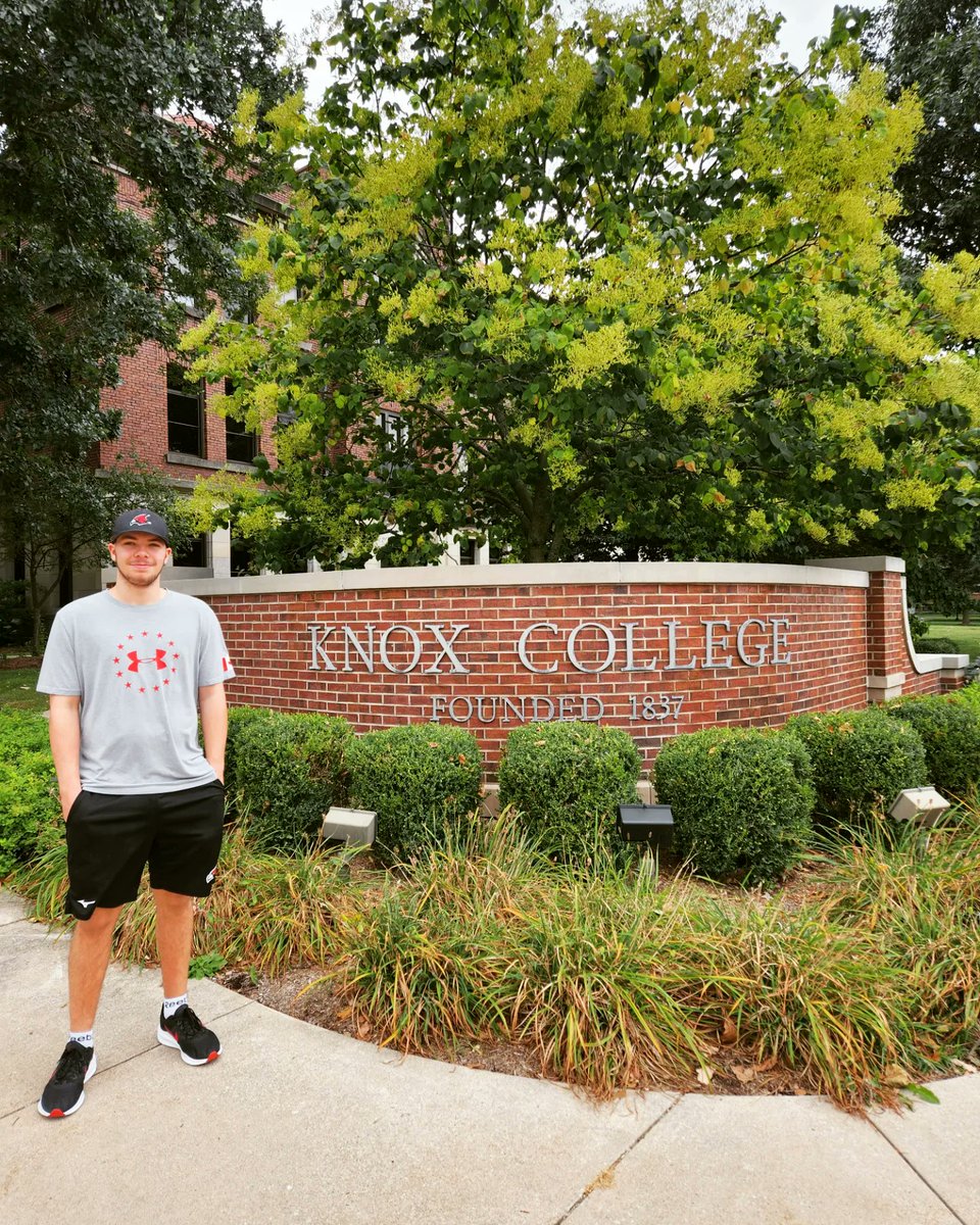 BallanceBrandon's tweet photo. What an amazing campus and history at @KnoxPrairieFire can't wait to move in tomorrow! https://t.co/0mm3ctikL6