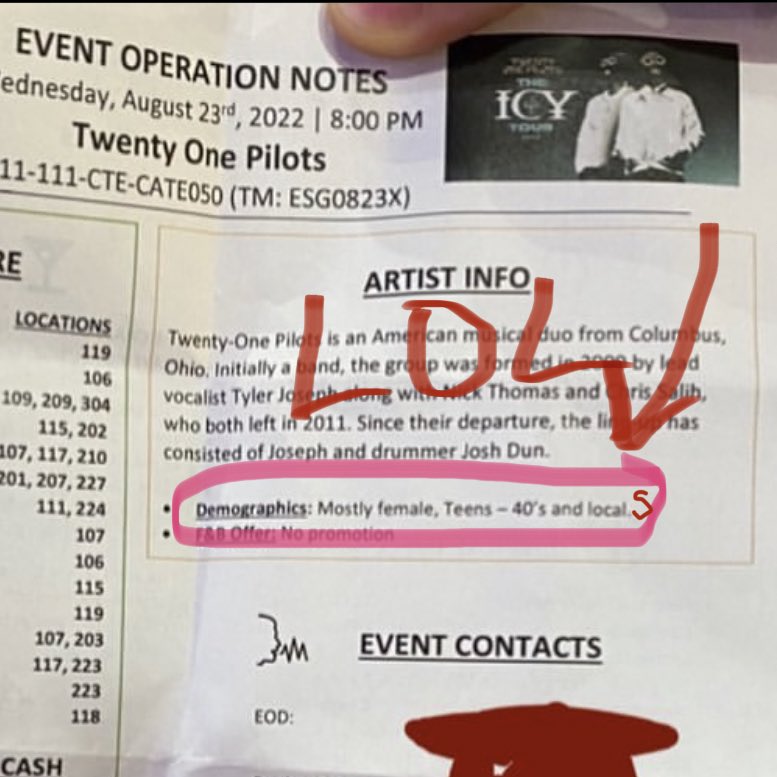 PGFICT's tweet photo. I love a good laugh at my own expense 🤣😂😅 Not a local, Not teen-40’s, but definitely mostly female #icytour #icymsg #wheremyoldclikkiesat? 
via twenty_pilots_crew on IG https://t.co/we1yitTDc4