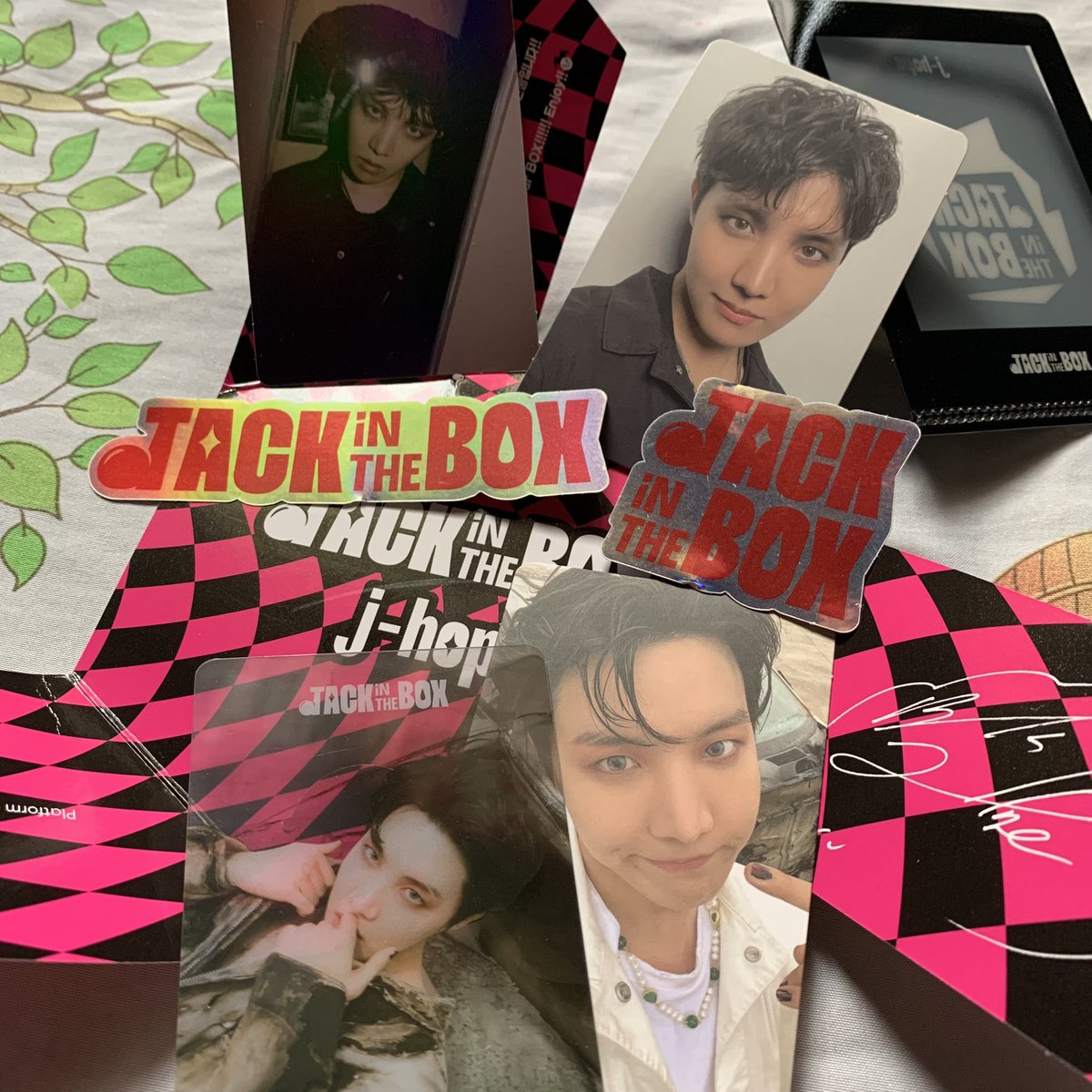 unminjoon's tweet photo. 💌 #mailsforcielo from @seoul_stop
i finally got my jitb's pretty pocas 🫶🏼 https://t.co/8axcaeqg3r
