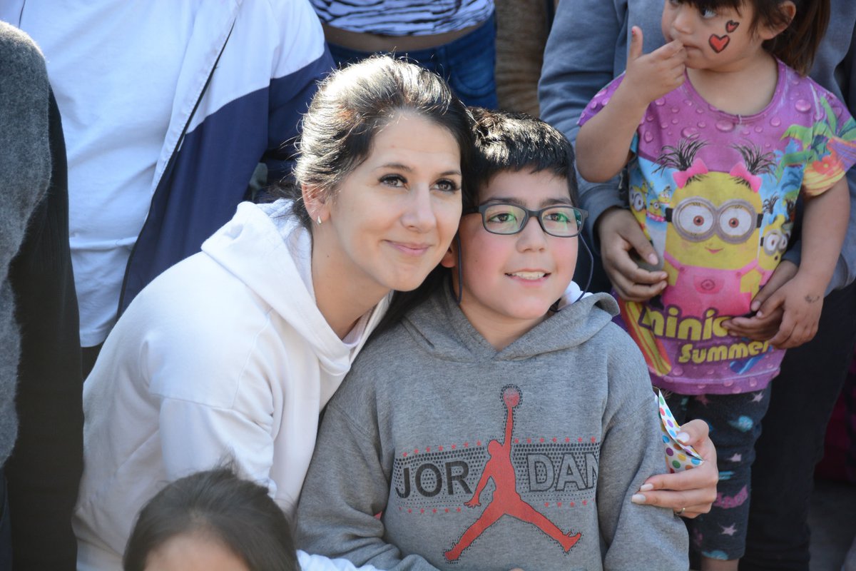 LaFelipeFV's tweet photo. Por una niñez cuidada y feliz, sigamos militando poniendo el corazón en cada barrio de #Varela. 
@JuliPereyraFV presidenta de agrupación 
@Andreswatsonok intendente
@PereyraJulio conducción https://t.co/PGpnby32RG