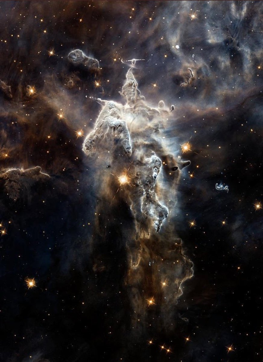 thespace4space's tweet photo. Mystic Mountain in Carina Nebula. https://t.co/9bALfE2K4Y