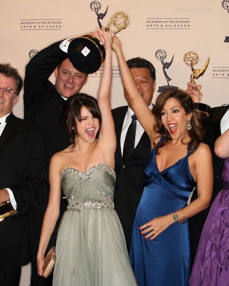 smgiscoming's tweet photo. Selena Gomez has now played the lead in two Emmy winning shows, with 4 wins total so far 🎉 https://t.co/rP8lLGBVDe
