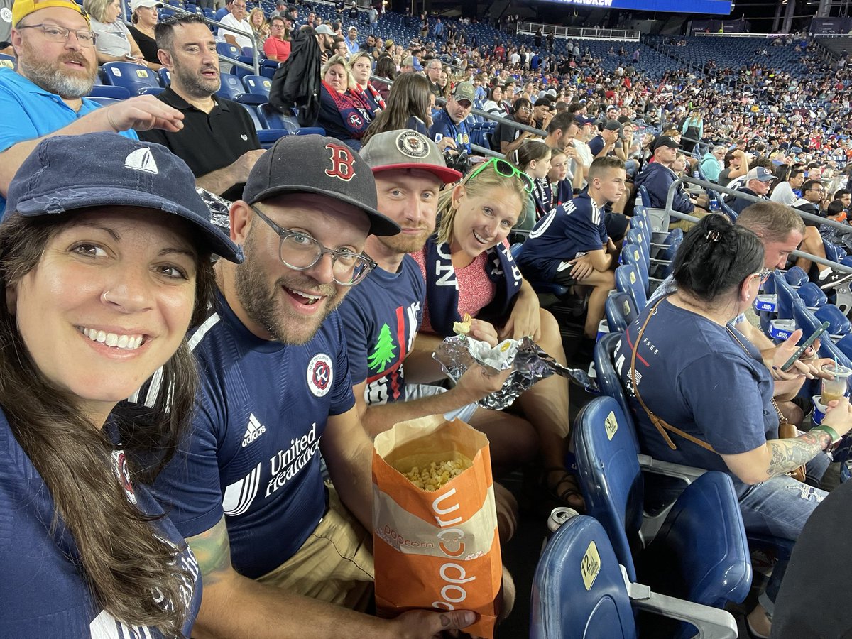 eabuckley's tweet photo. #tweetyourseat #nerevs 134 row 8 11-14. Childhood friends in town!! https://t.co/UJnV8uTJV3