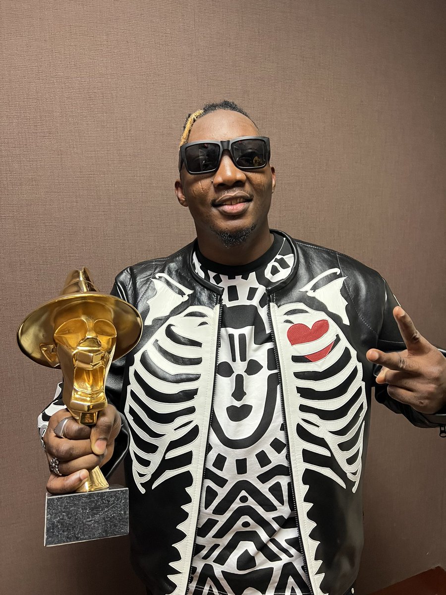goyamenor's tweet photo. I dedicated this to God and my fans worldwide. Call me Son of Grace✌️❤️✌️ https://t.co/QWQpA3rMDh