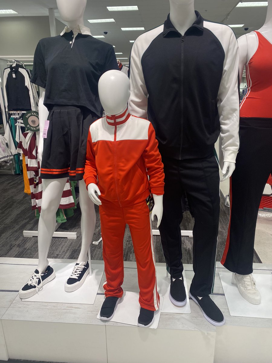 JordanFromJakku's tweet photo. I love that they’ve got a Sue Sylvester costume for kids this year https://t.co/9i8nKELPYy