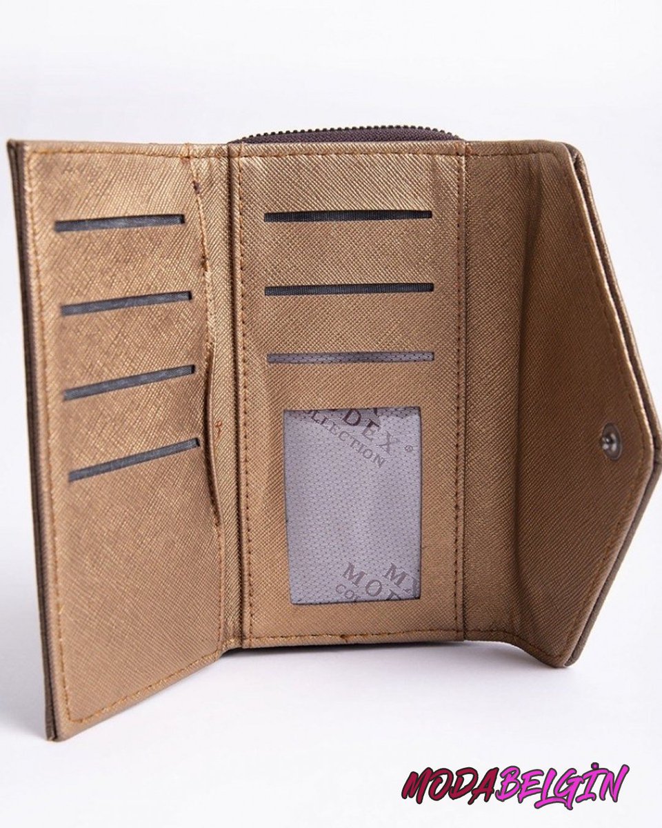 Kadınlar bilirler ki cüzdanlar onlar için olmazsa olmazdır. Her an elinizde şıklığınıza şıklık katacak cüzdanlardan bir tanesi. Bakır renk sevenler için...

#kadıncuzdan #dericuzdanmodelleri #kadıncuzdanı #sunidericuzdan #dericuzdan