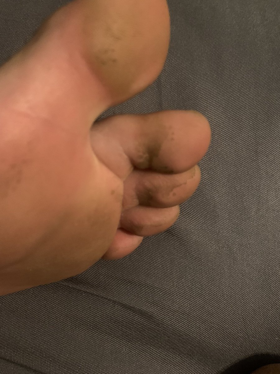s_demon999's tweet photo. My Toes Are Alil Dirty From Mowing The Lawnβ¦How Does This Make You Feel π¨βπ«πππ#malefeet #findom #alphamale #alphafeet #footdom #footmaster #malefindom #cashmaster #paypigs #crush #sizetwitter #tribute #dirtyalpha #straightalpha #straightmaster #humiliation https://t.co/dK3Z6CMt3y