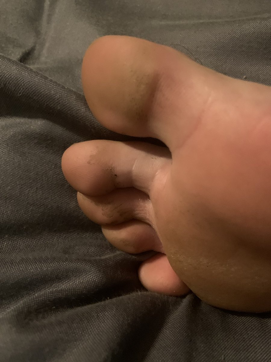 s_demon999's tweet photo. My Toes Are Alil Dirty From Mowing The Lawnβ¦How Does This Make You Feel π¨βπ«πππ#malefeet #findom #alphamale #alphafeet #footdom #footmaster #malefindom #cashmaster #paypigs #crush #sizetwitter #tribute #dirtyalpha #straightalpha #straightmaster #humiliation https://t.co/dK3Z6CMt3y