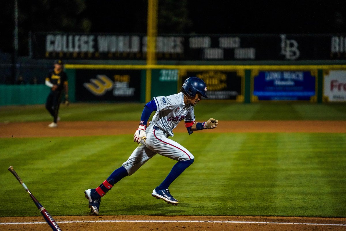 In just 3 games with @WhitecapsCCBL, <a href="/ZagBaseball/">Gonzaga Baseball</a> shortstop <a href="/dominican_suave/">Savier Pinales</a> left a lasting impression on our D1Baseball staff ⚡ 

Here's why: d1ba.se/3ea598q