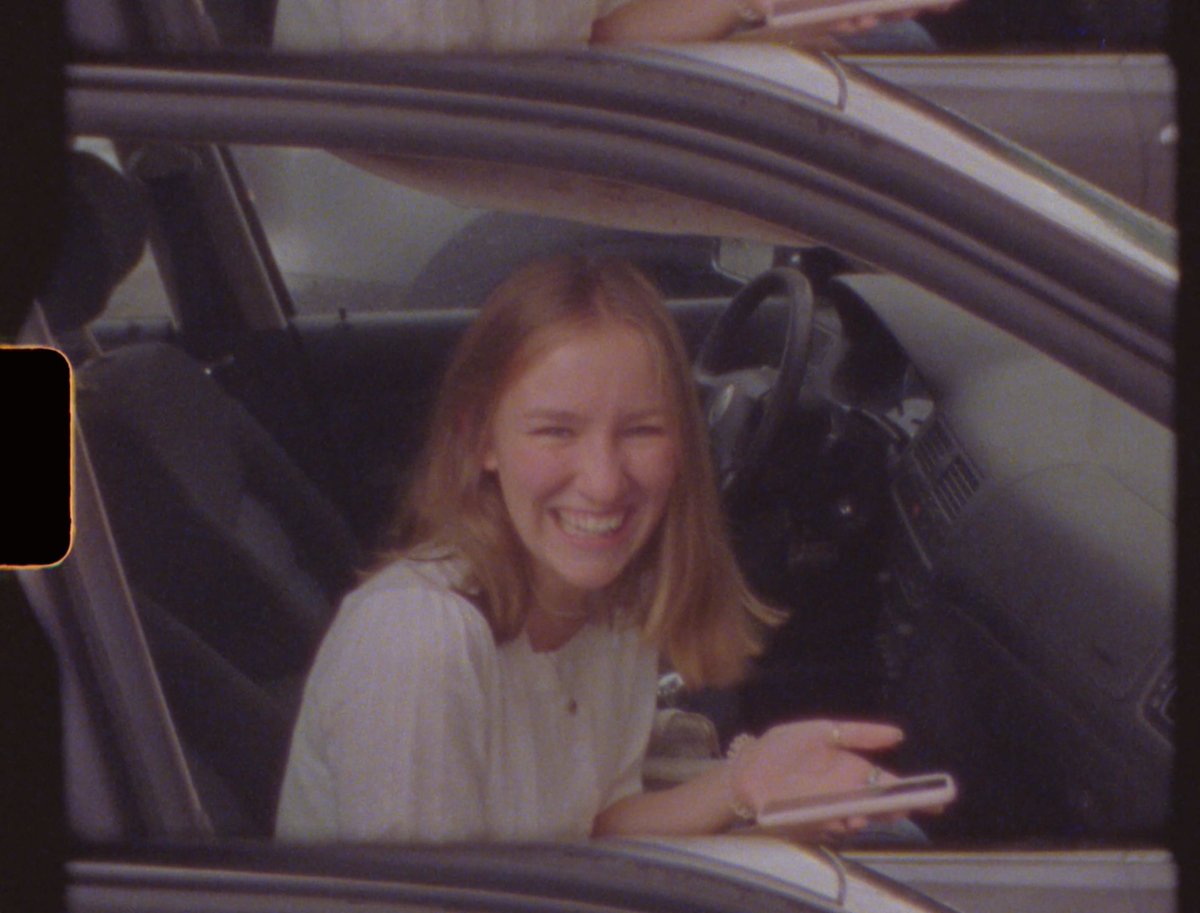 MosesBuckwalter's tweet photo. Super8 screen grabs <3 https://t.co/h75Ofv3re9