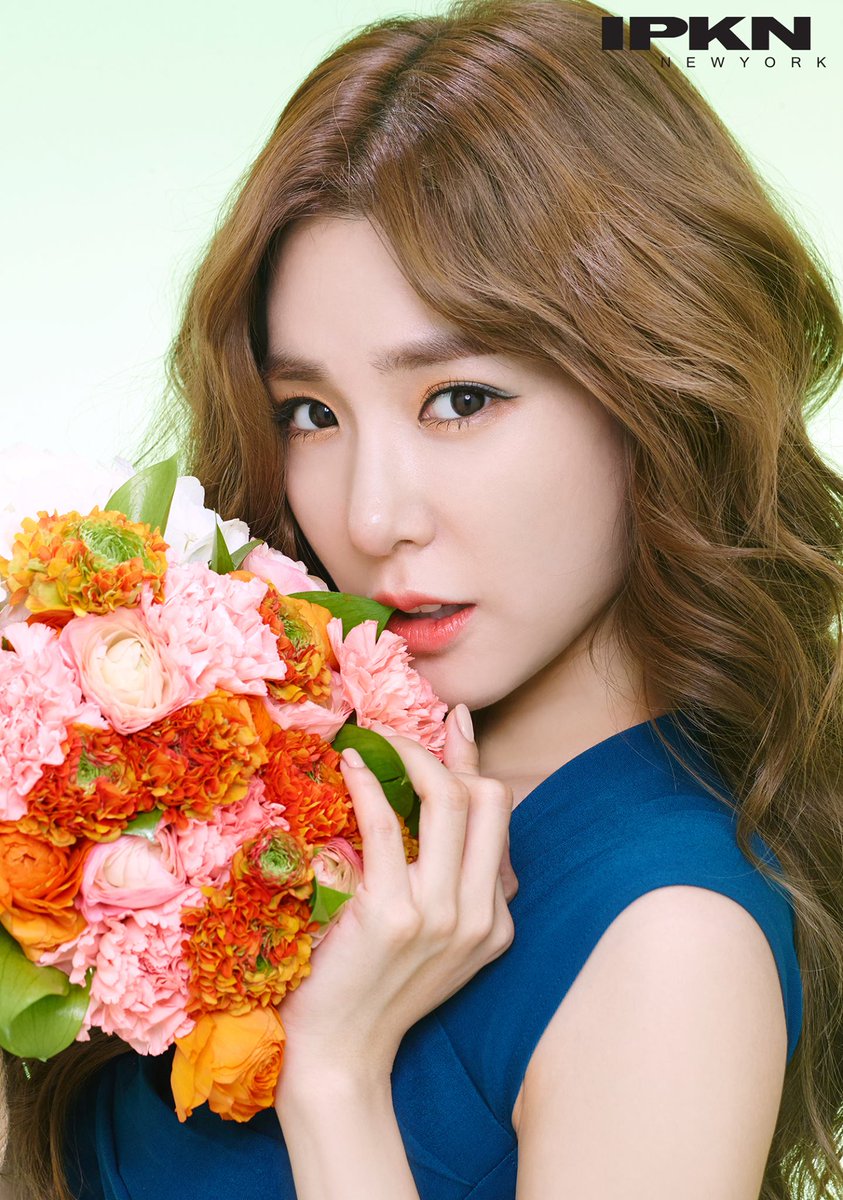 hourly tiffany (@hourlytiffanys) on Twitter photo 
