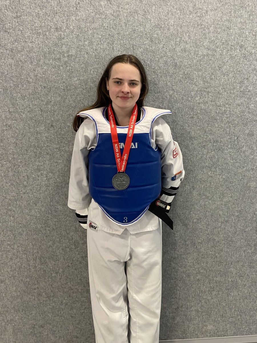 Congratulations to Isabella who competed at the NSW All Schools Taekwondo Championships on Saturday and came away with a silver medal! Well done Isabella! 🥈 #LetsGoLoreto