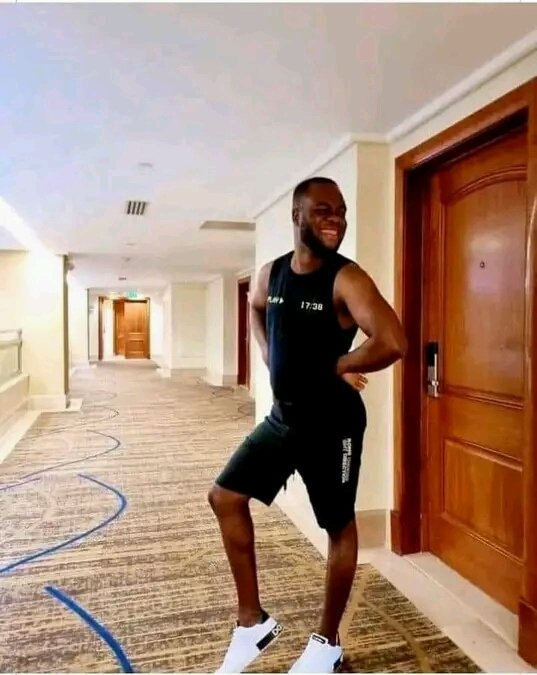 ClaudyBest25's tweet photo. Mesye sa nap gade laaa... 

E masisi wi frèm 😅😅😅😅😅😅😅 https://t.co/7CrYV1XfYt