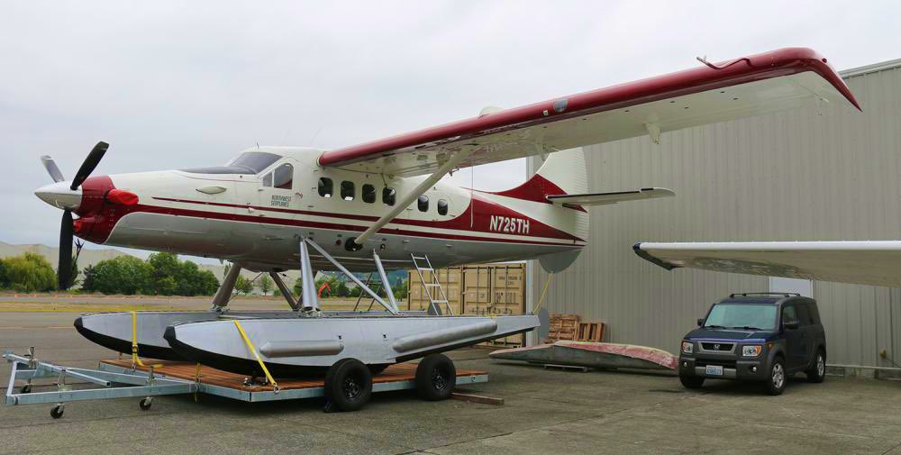 SLCScanner's tweet photo. #PlaneCrash #Freeland #Washington #CoastGuard is on scene of a plane that has crashed into #MutinyBay. Aircraft is a #DeHavilland #DHC3 #Otter Reg: N725TH. Aircraft departed from #FridayHarborAirport enrt to #PortTownsend. Initial reports state there were more than 5 pax onboard https://t.co/IHSjnt8kwA