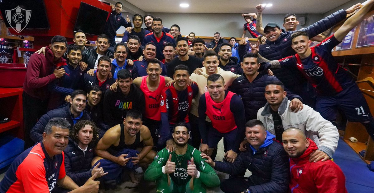 CCP1912oficial's tweet photo. ¡SIEMPRE JUNTOS! 👊 https://t.co/DGsRZj0qRF